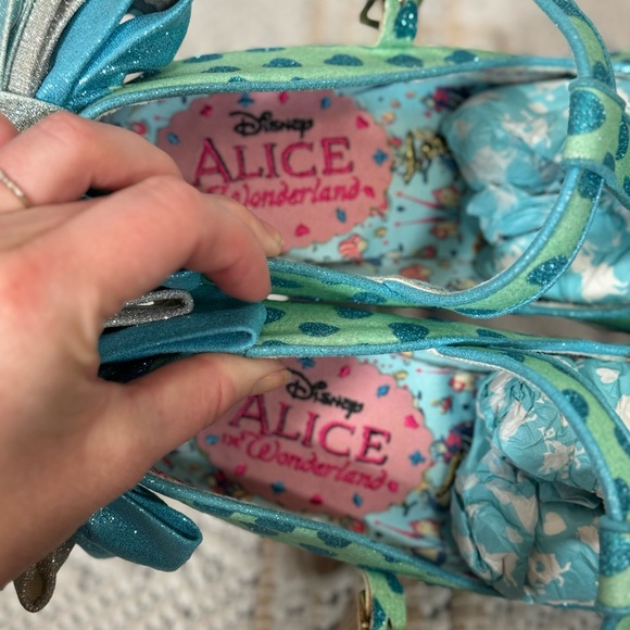 Irregular Choice Alice in Wonderland My Cup of Tea Blue Heels 39 - Picture 7 of 12